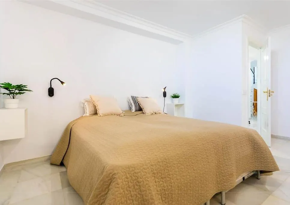 Modern 5 Bedroom Villa, Private Pool, Mijas Golf Santa Fe de los Boliches Spain