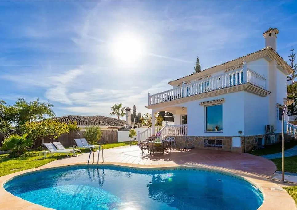 Modern 5 Bedroom Villa, Private Pool, Mijas Golf Santa Fe de los Boliches Villa