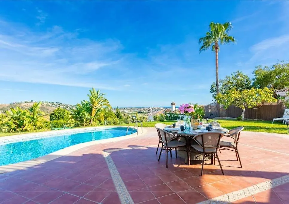 Villa Modern 5 Bedroom Villa, Private Pool, Mijas Golf Santa Fe de los Boliches