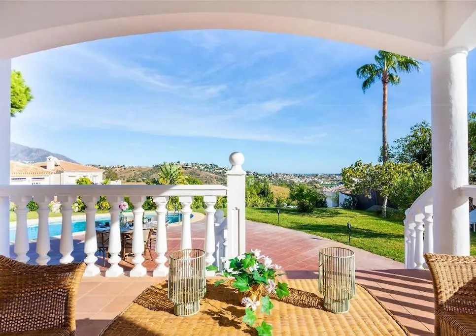 Modern 5 Bedroom Villa, Private Pool, Mijas Golf Santa Fe de los Boliches 0*,  Spain